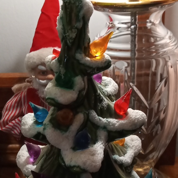 Atlantic Mold Co. Musical Plays Silent Night Vintage Ceramic Christmas Tree - Picture 4 of 14